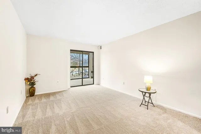 $240,000 | 15107 Interlachen Drive, Unit 2215, Silver Spring, MD 20906