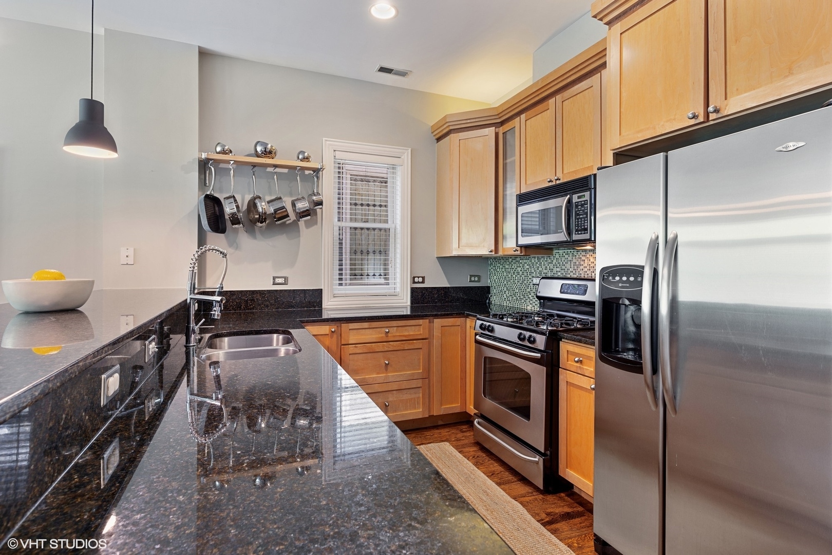 4606 North Malden Street, Unit 1S Chicago, IL 60640 - Photo 6 of 14