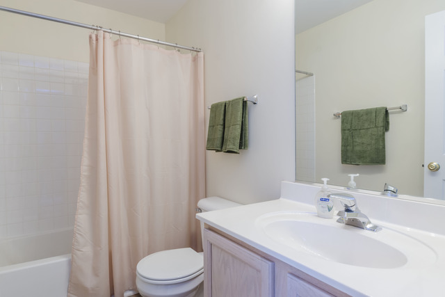 2441 Oneida Lane, Unit 2441 Naperville, IL 60563 - Photo 12 of 14