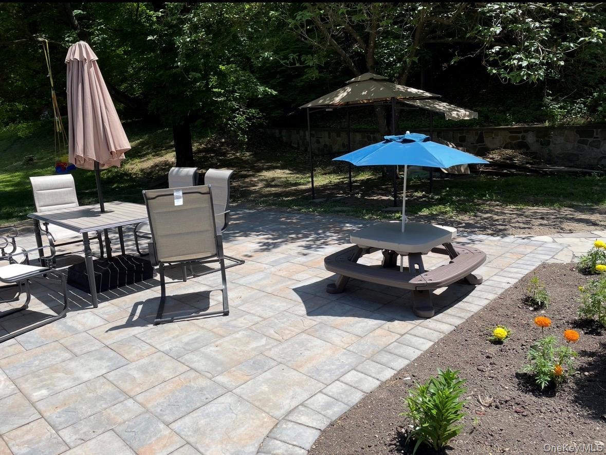 68 Whitford Road Westtown, NY 10998 - Photo 4 of 11