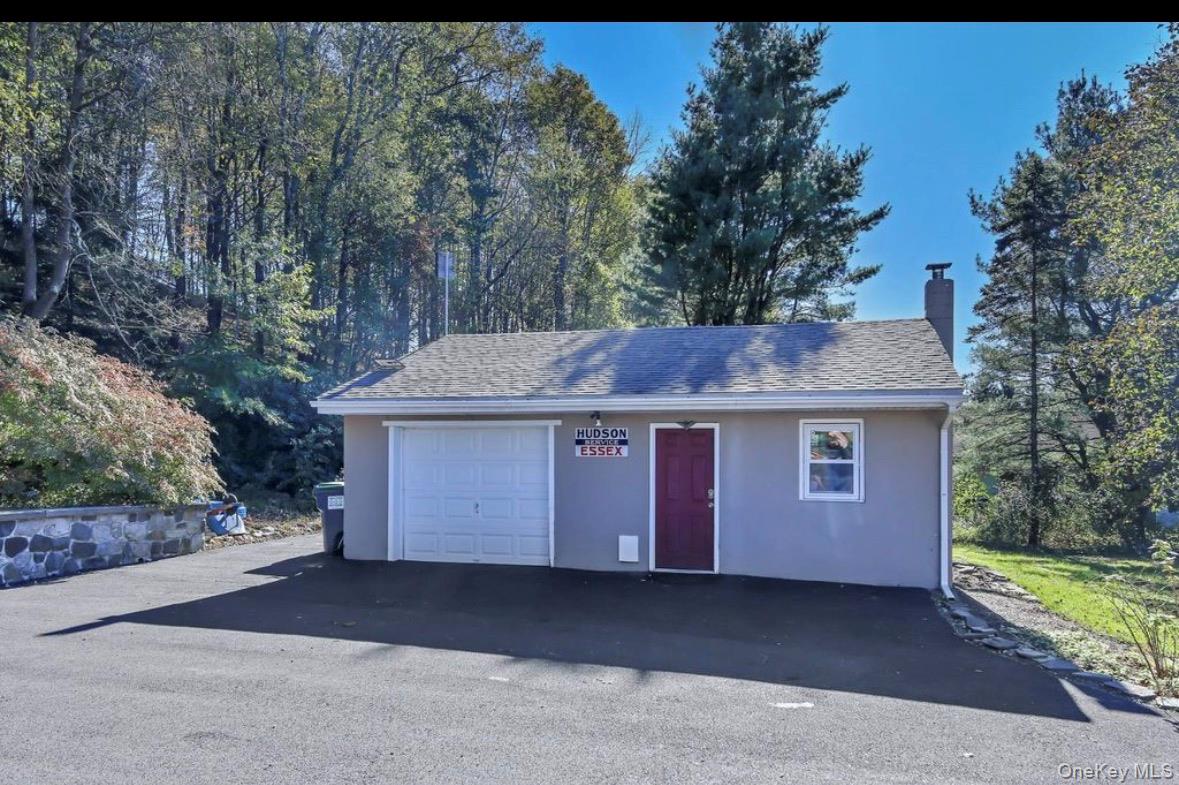 68 Whitford Road Westtown, NY 10998 - Photo 5 of 11