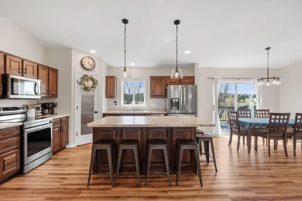 $479,900 | 1555 127th Street, New Richmond, WI 54017