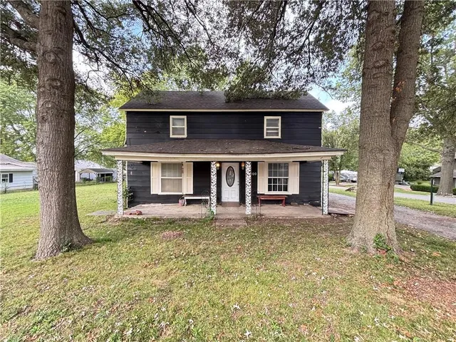 $62,500 | 200 South 3rd Street, Arma, KS 66712