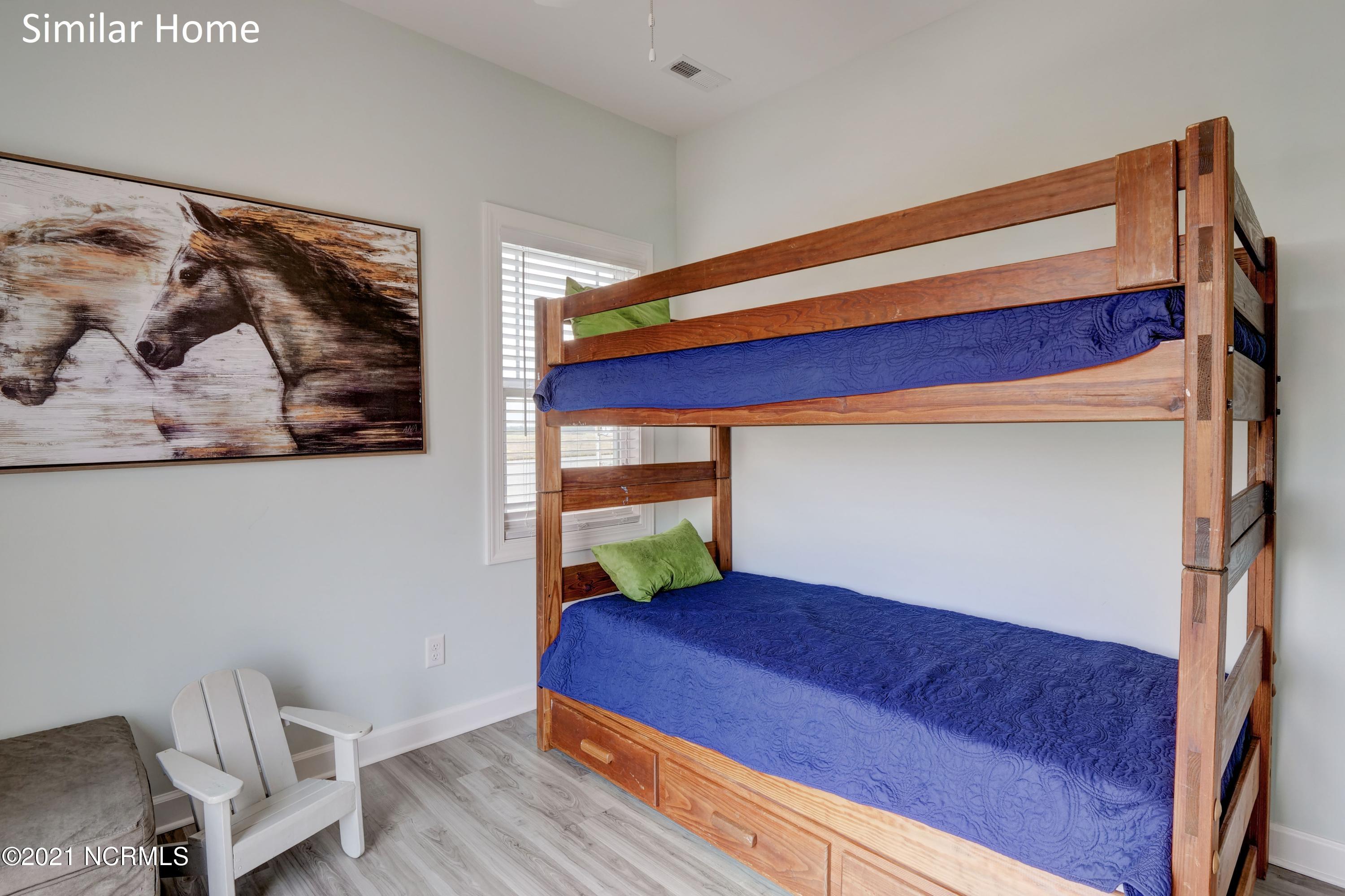 423 Little Kinston Road Surf City, NC 28445 - Photo 13 of 28 Peyton