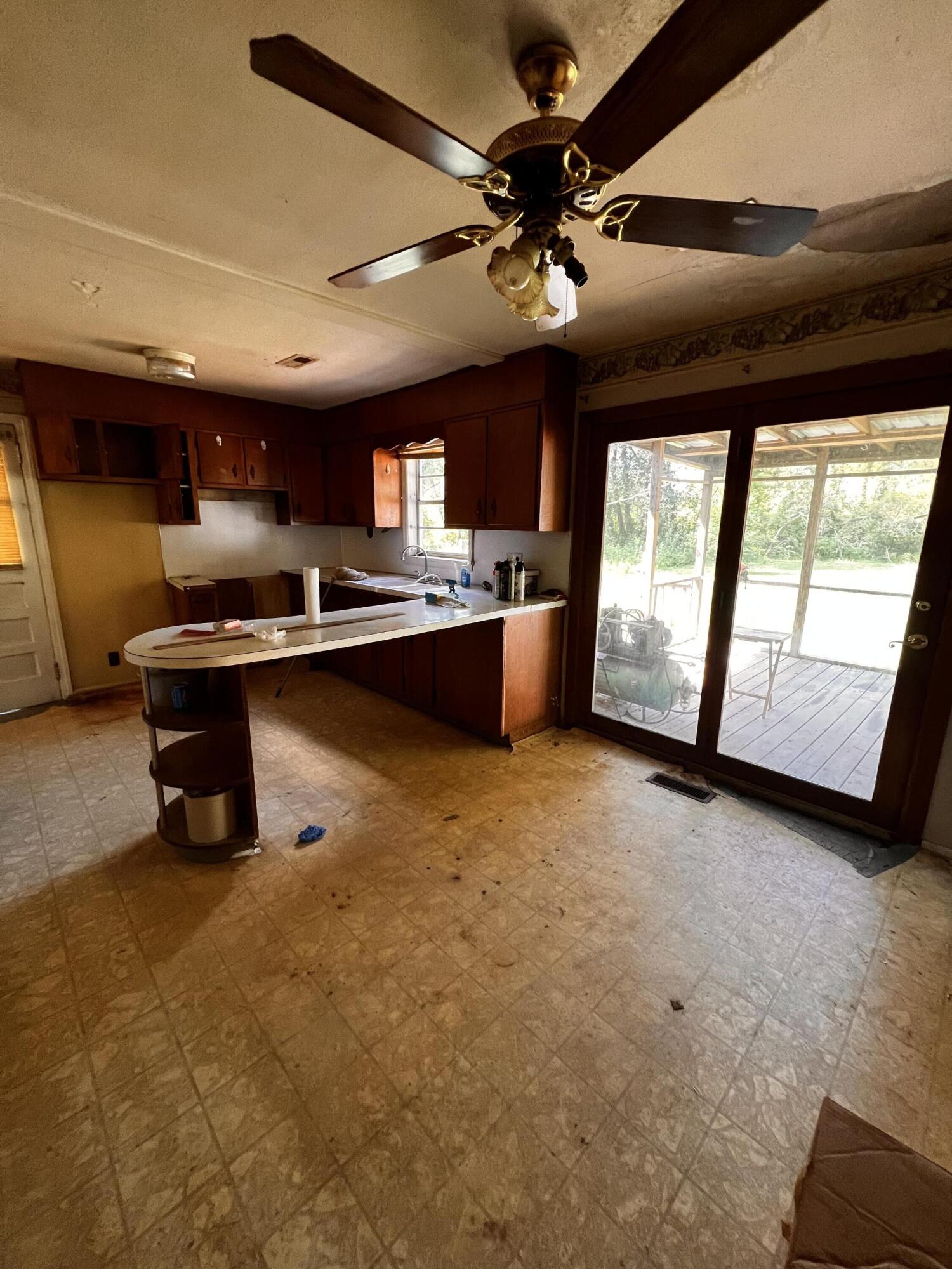 530 Jackson Road Hixson, TN 37343 - Photo 4 of 8 IMG-2598