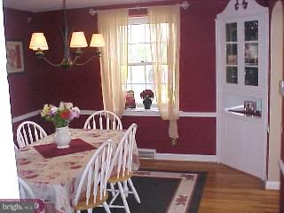 335 Lynbrooke Road Springfield, PA 19064 - Photo 5 of 6
