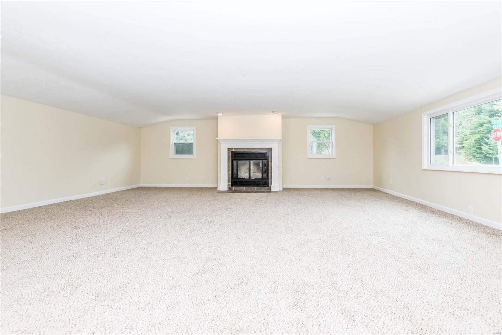 2339 Keebler Road Collinsville, IL 62234 - Photo 7 of 16 Gallery Image 7