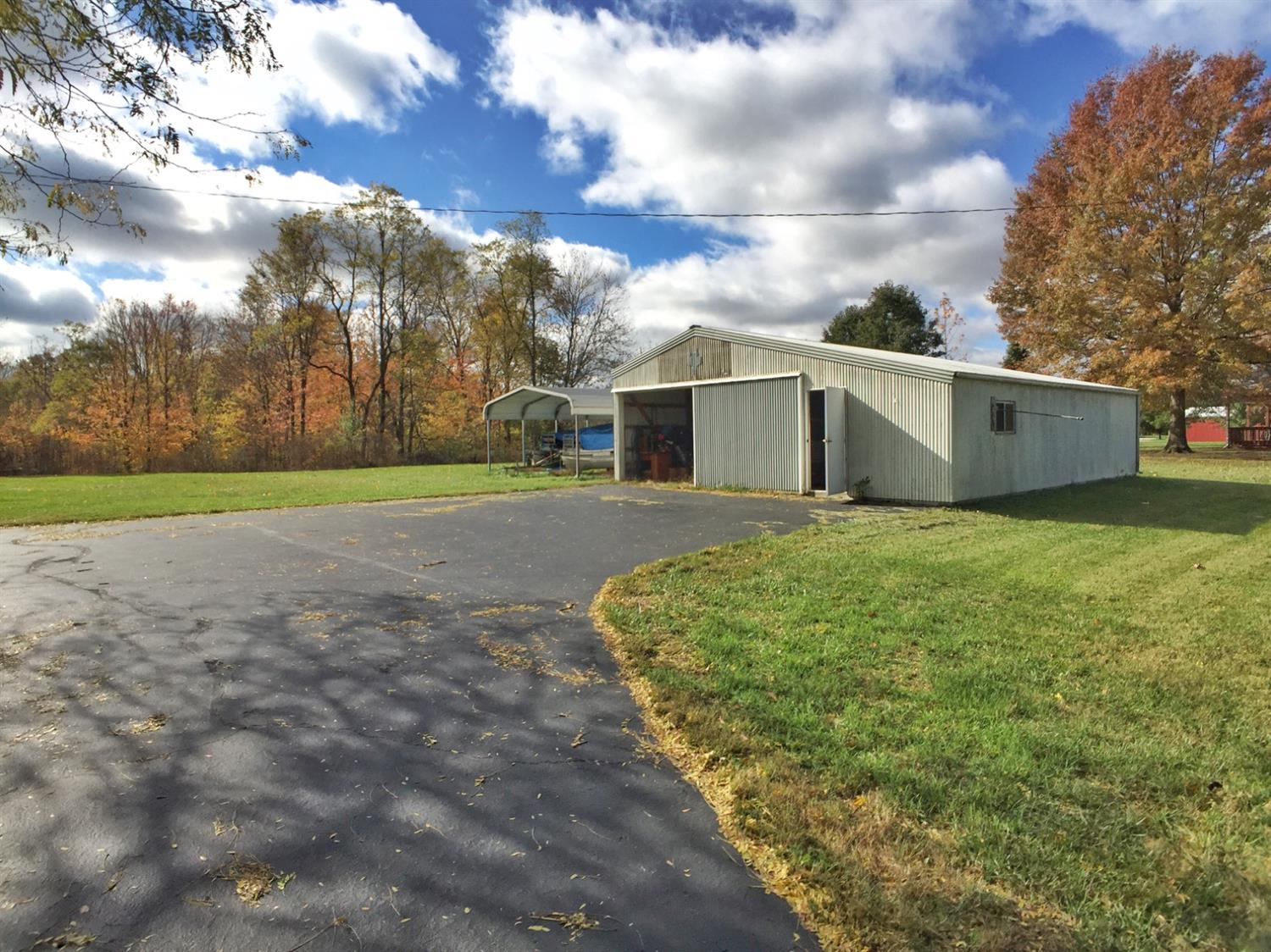 7356 State Rte 101 Milan, IN 47031 - Photo 2 of 26