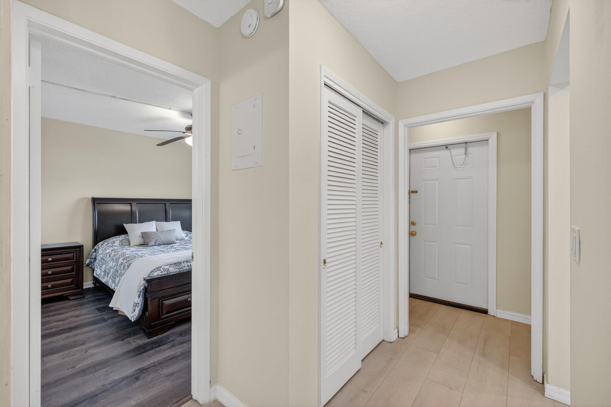 2050 Northeast 39th Street, Unit S210 Lighthouse Point, FL 33064 - Photo 12 of 45 17-web-or-mls-699A1969