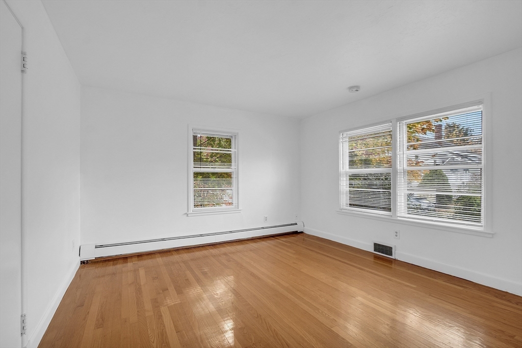 5 Stanley Road Shrewsbury, MA 01545 - Photo 14 of 29 Gallery Image 14