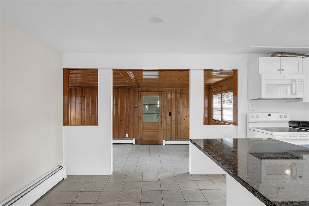 5 Stanley Road Shrewsbury, MA 01545 - Photo 6 of 29 Gallery Image 6