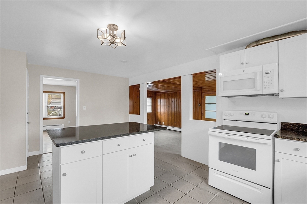 5 Stanley Road Shrewsbury, MA 01545 - Photo 8 of 29 Gallery Image 8