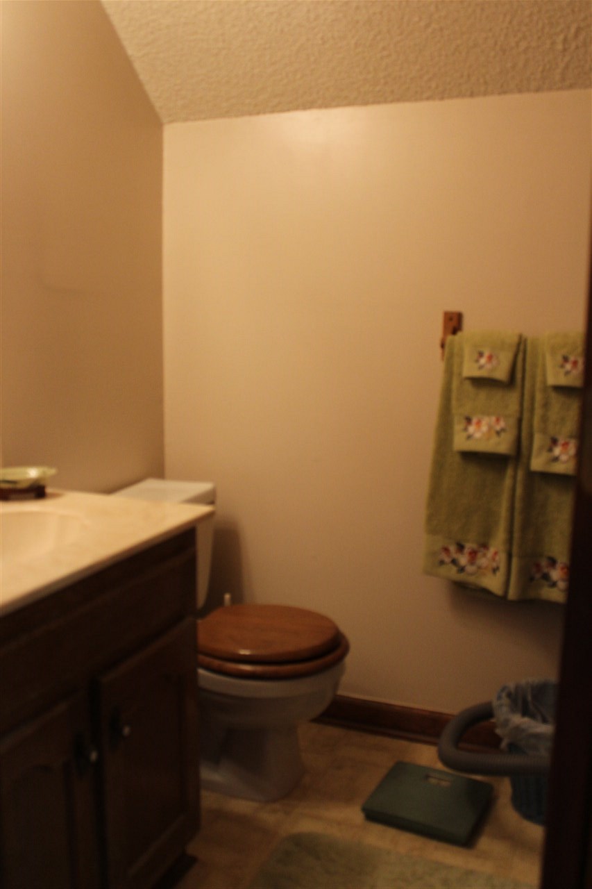 1945 Marshall Road Brighton, TN 38011 - Photo 20 of 25 PRIVATE BATH FOR BEDROOM 2.