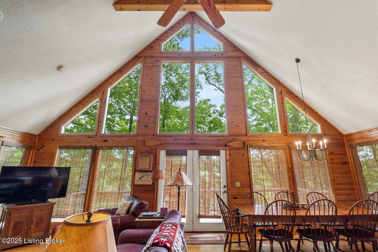 657 Penn Run Road Bee Spring, KY 42207 - Photo 4 of 64 657 Penn Run Road - 12