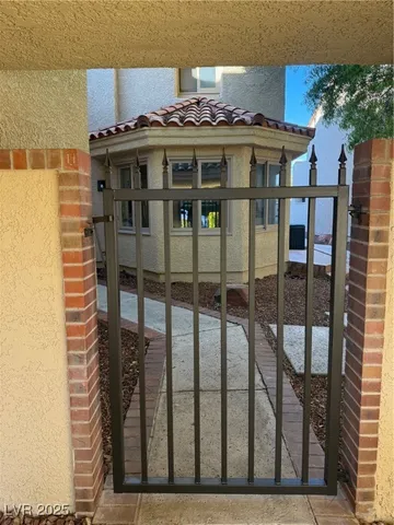 $3,500 | 7656 Boca Raton Drive, Las Vegas, NV 89113