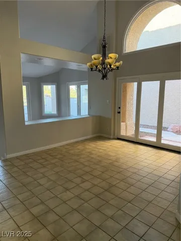$3,500 | 7656 Boca Raton Drive, Las Vegas, NV 89113