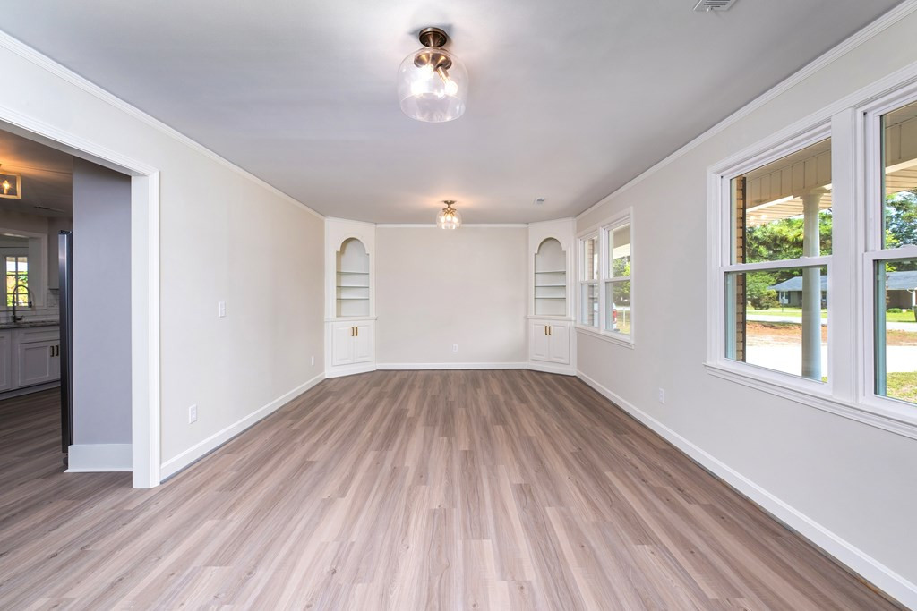 323 Adams Avenue Sumter, SC 29150 - Photo 8 of 33 Gallery Image 8