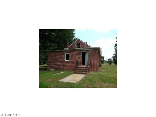 5817 Grubby Road Wilsons, VA 23894 - Photo 2 of 10
