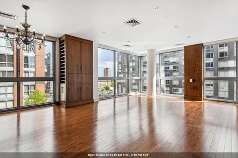 $1,350,000 | 201 Marin Boulevard, Unit 720, Jersey City, NJ 07302
