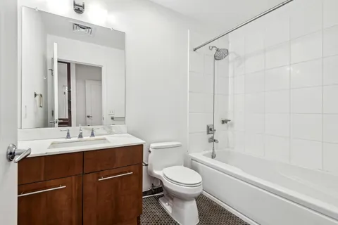 $1,350,000 | 201 Marin Boulevard, Unit 720, Jersey City, NJ 07302