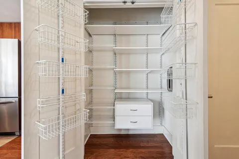 $1,350,000 | 201 Marin Boulevard, Unit 720, Jersey City, NJ 07302