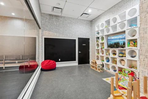 $1,350,000 | 201 Marin Boulevard, Unit 720, Jersey City, NJ 07302