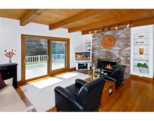 170 Suffolk Road Newton, MA 02467 - Photo 5 of 22