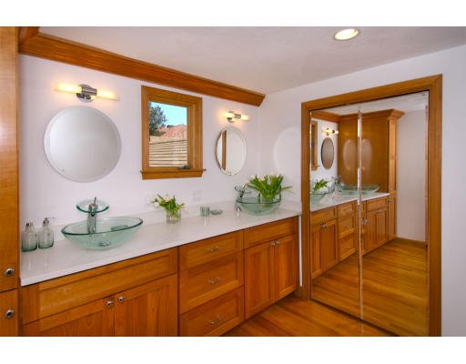 170 Suffolk Road Newton, MA 02467 - Photo 7 of 22