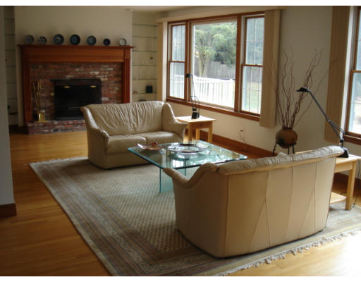 170 Suffolk Road Newton, MA 02467 - Photo 10 of 22