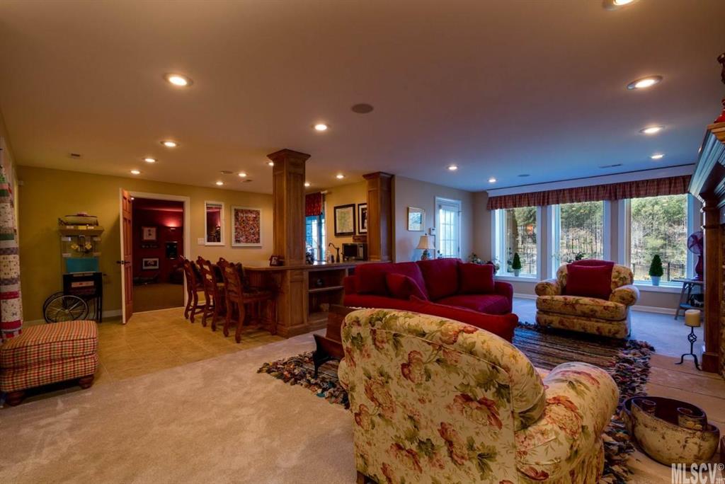 6051 Powder Point Drive Hickory, NC 28601 - Photo 11 of 25 Gallery Image 11
