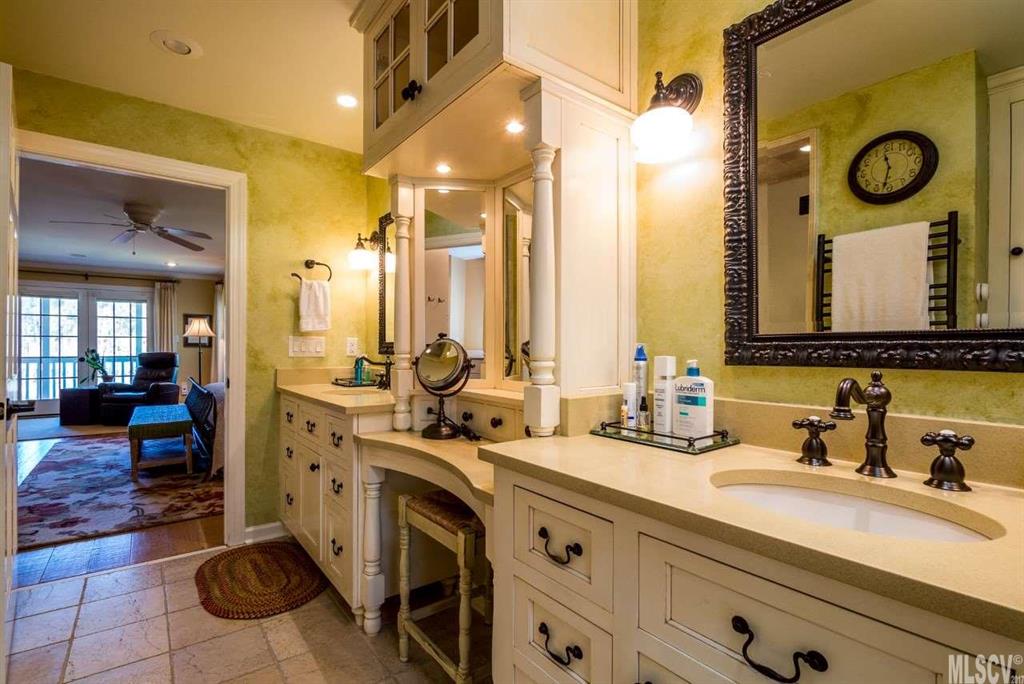 6051 Powder Point Drive Hickory, NC 28601 - Photo 7 of 25 Gallery Image 7