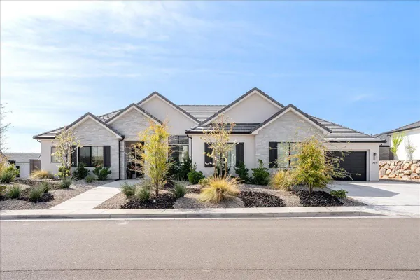$925,000 | 719 Scenario Street, Washington, UT 84780