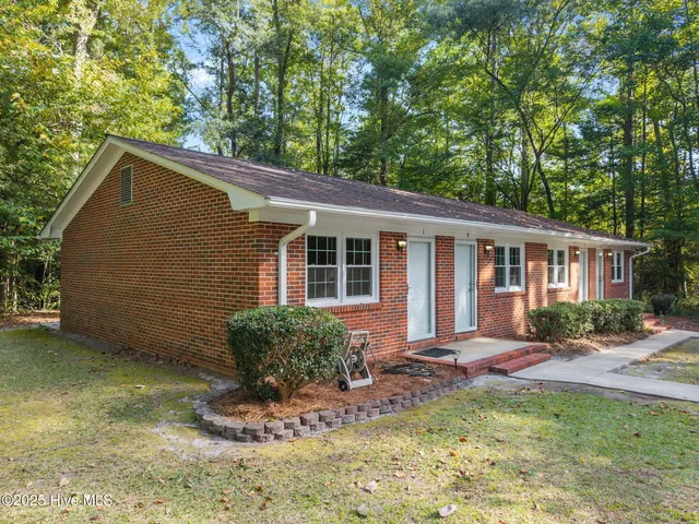 $875 | 1190 Gould Road, Unit 2, Jacksonville, NC 28540