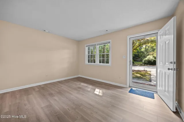 $875 | 1190 Gould Road, Unit 2, Jacksonville, NC 28540