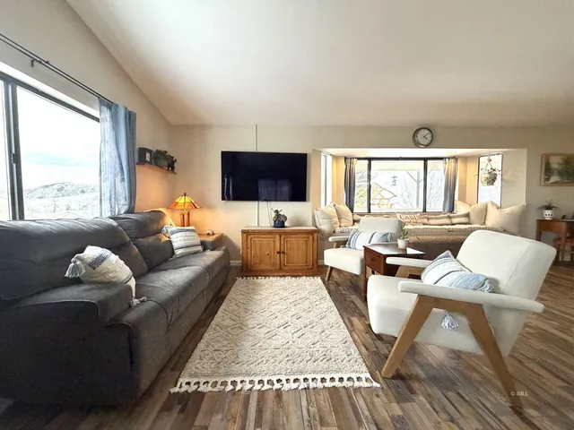 $749,000 | 191 Alpine Drive, Bishop, CA 93514