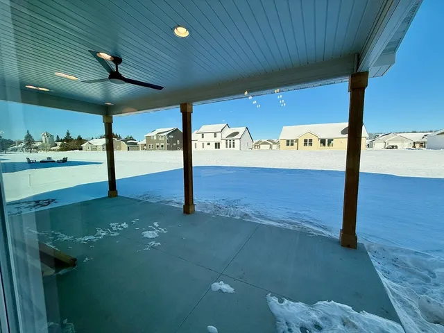 $689,900 | W5846 Delta Drive, Menasha, WI 54952