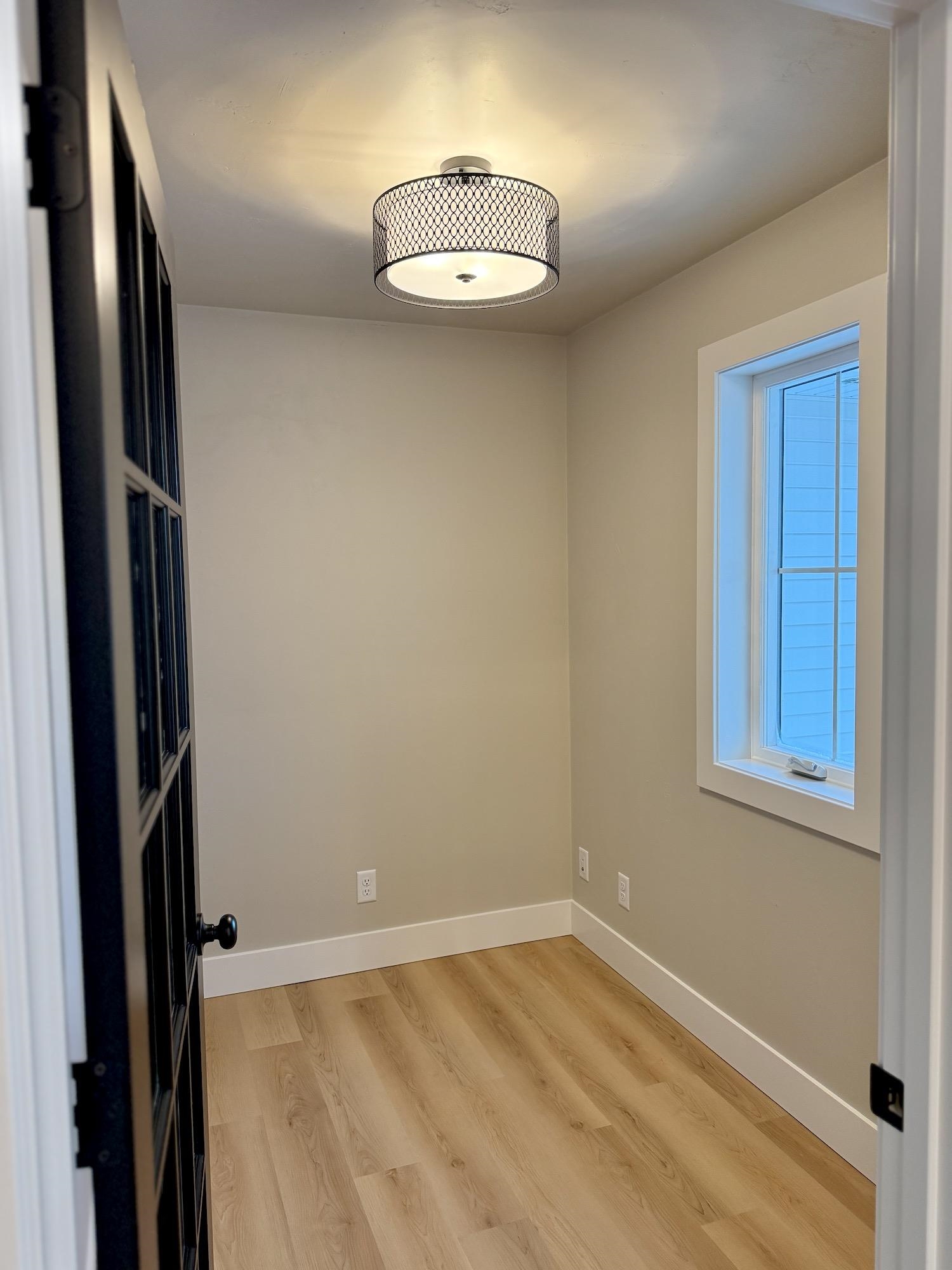 W5846 Delta Drive Menasha, WI 54952 - Photo 22 of 24