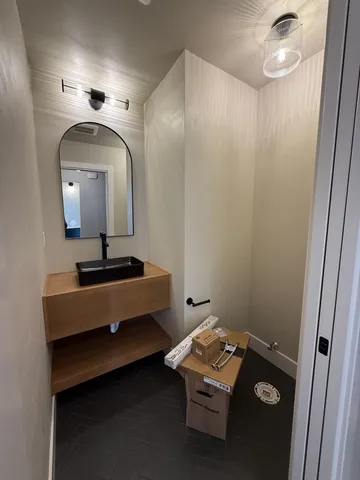 $689,900 | W5846 Delta Drive, Menasha, WI 54952