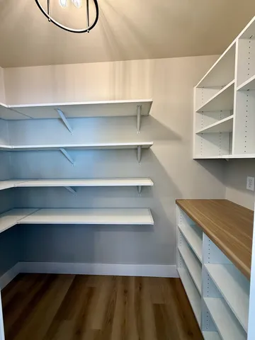 $689,900 | W5846 Delta Drive, Menasha, WI 54952