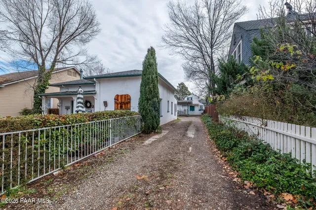 $850,000 | 331 North Mt Vernon Avenue, Prescott, AZ 86301