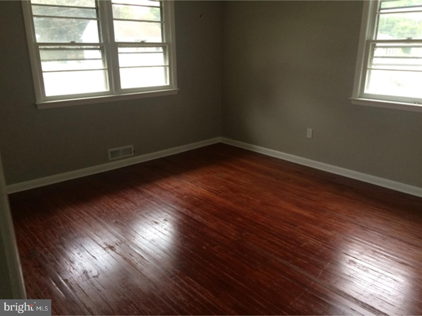 69 Valley View Road Hamilton, NJ 08620 - Photo 10 of 25