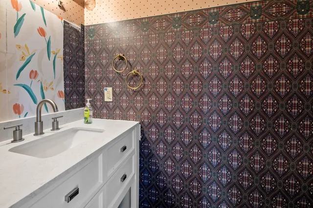 $1,695 | 1844 Nicklaus Drive, Tallahassee, FL 32301