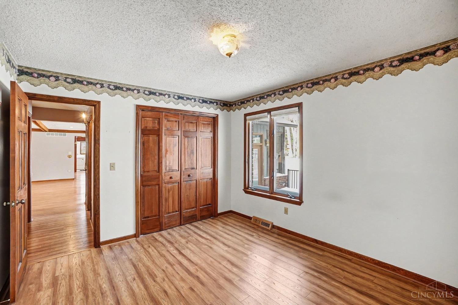 208 Irvin Road Blanchester, OH 45107 - Photo 21 of 40 Gallery Image 21