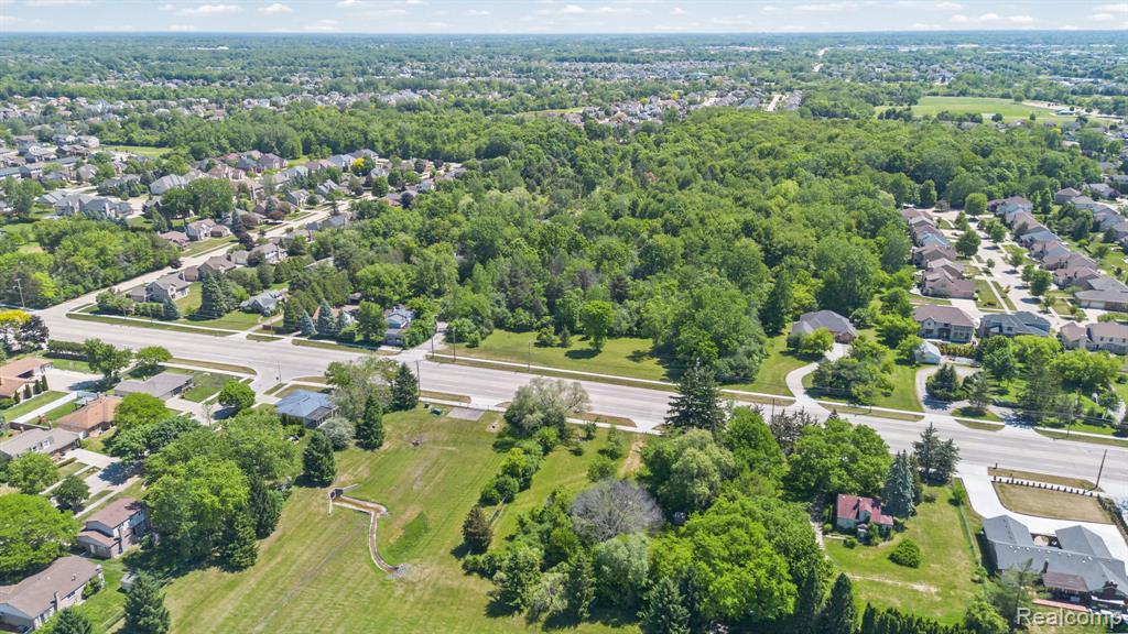 42021 Dequindre Road Troy, MI 48085 - Photo 15 of 16