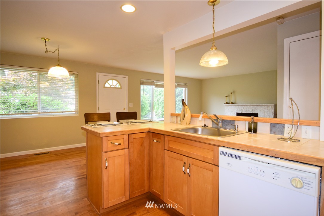10205 126th Avenue Southeast Renton, WA 98056 - Photo 14 of 25 Gallery Image 14