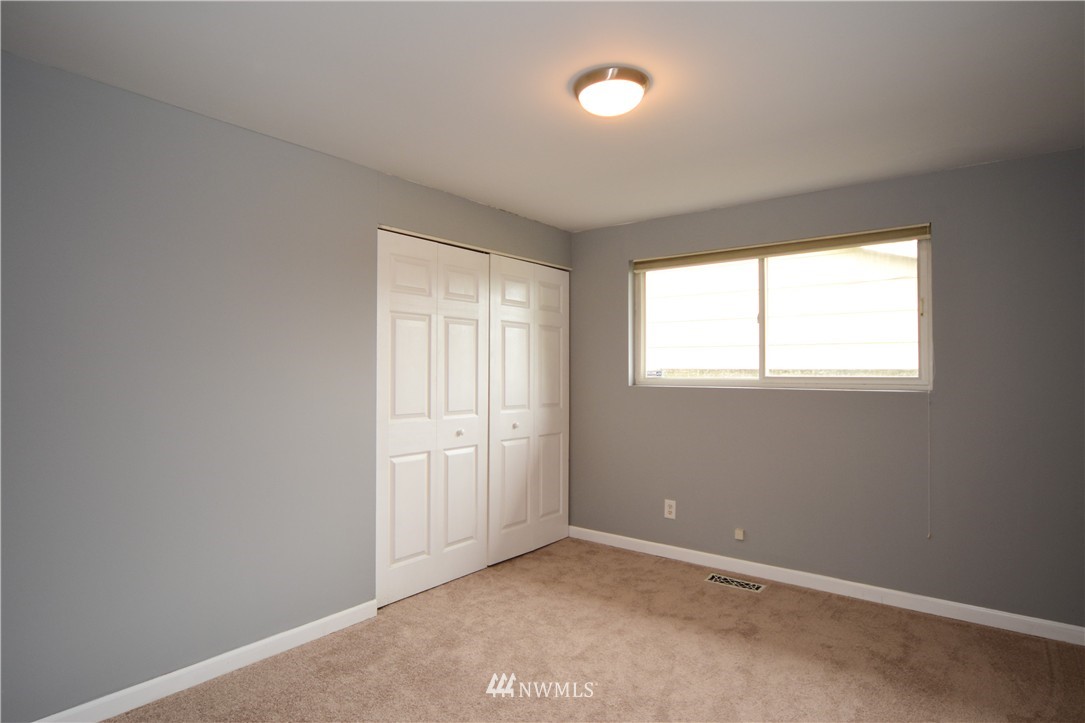 10205 126th Avenue Southeast Renton, WA 98056 - Photo 15 of 25 Gallery Image 15