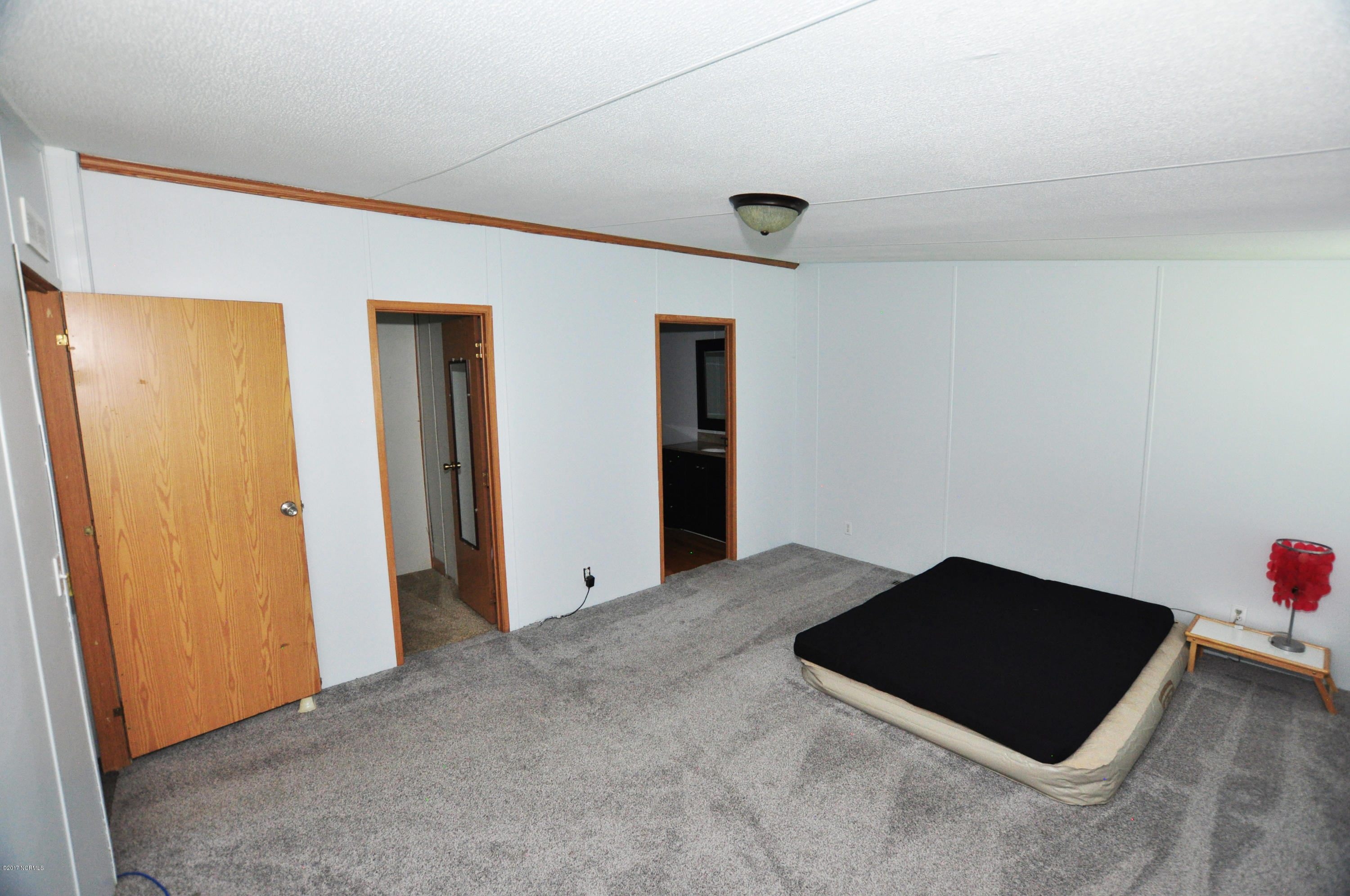 213 Hardesty Farm Road Newport, NC 28570 - Photo 16 of 45 Master Suite