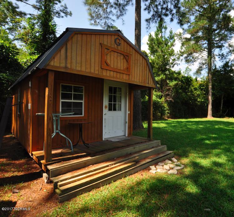 213 Hardesty Farm Road Newport, NC 28570 - Photo 40 of 45 Guest Tiny House