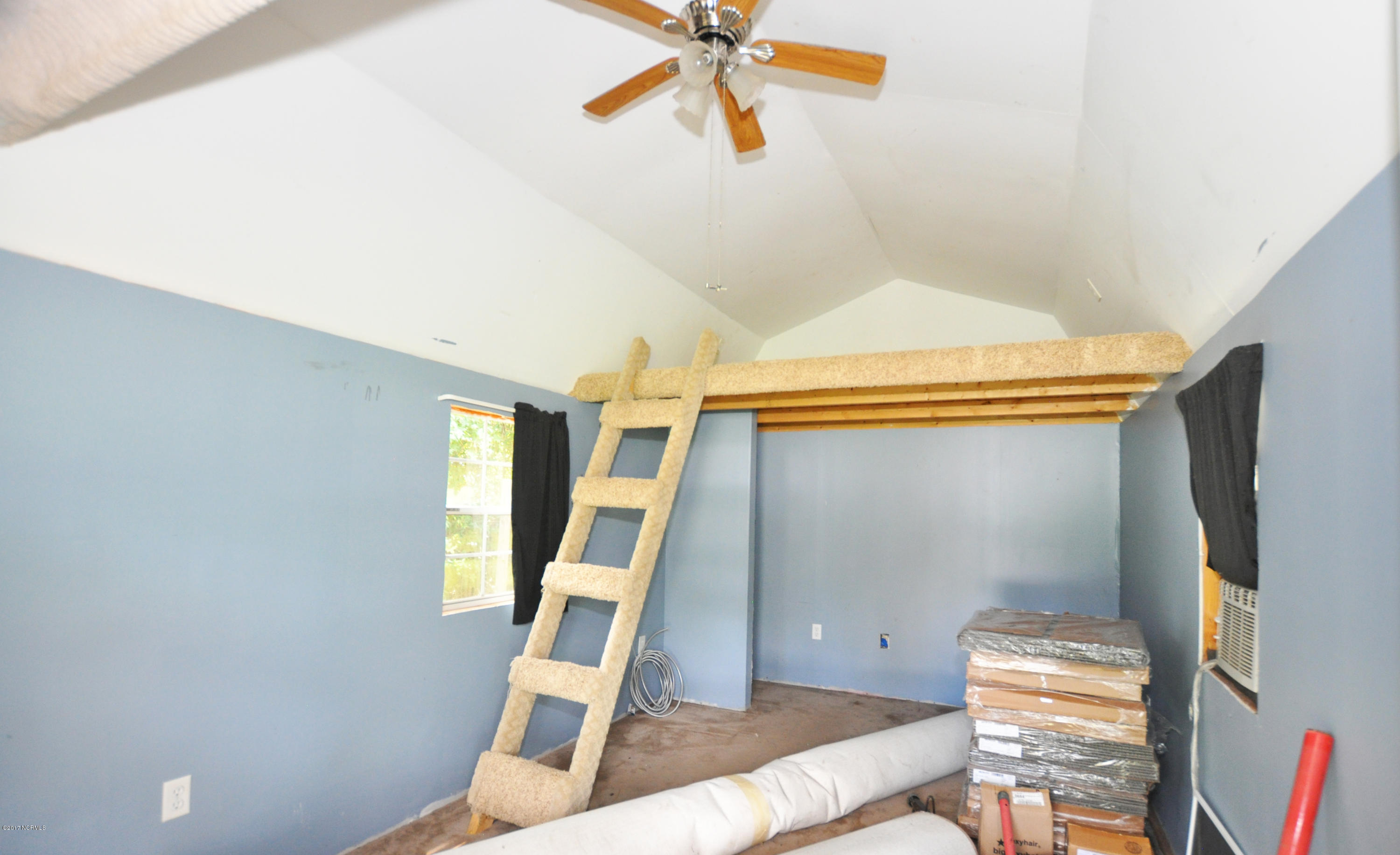 213 Hardesty Farm Road Newport, NC 28570 - Photo 45 of 45 Guest Tiny House