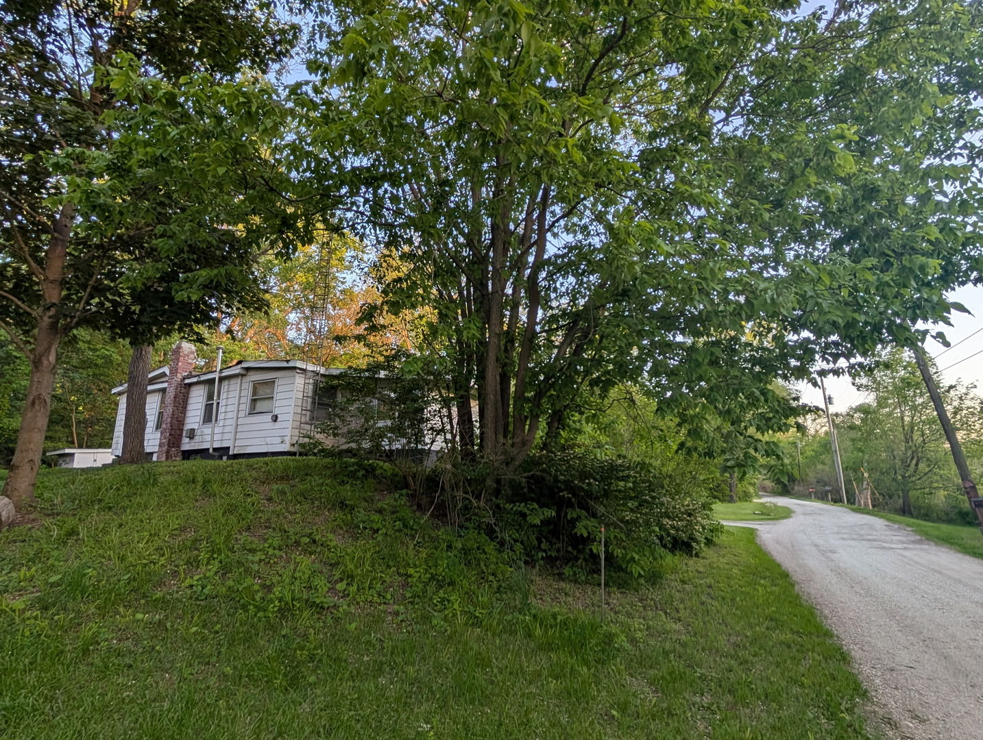 1977 North 3103rd Road Ottawa, IL 61350 - Photo 10 of 13